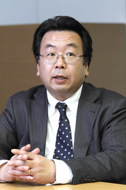 TOTO　前橋氏