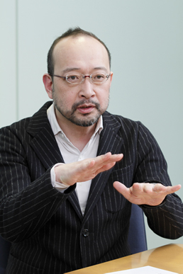 日経デザイン　下川氏
