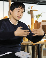 鈴野浩一さん