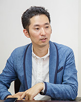 丸尾弘志 氏